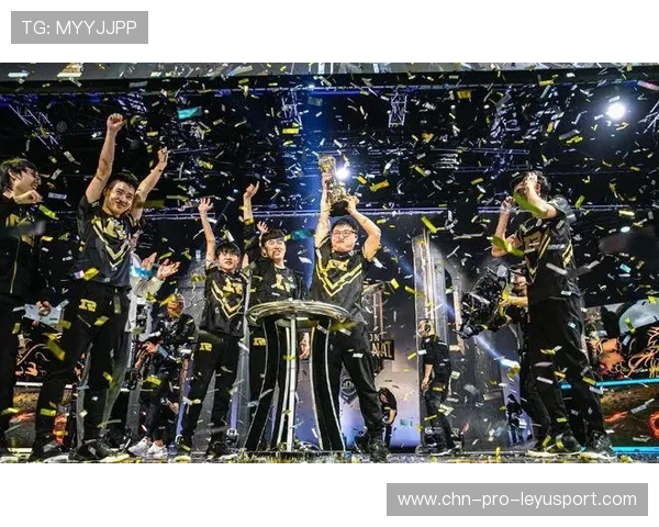 LPL粉丝呐喊声点燃赛场，rng呐喊声